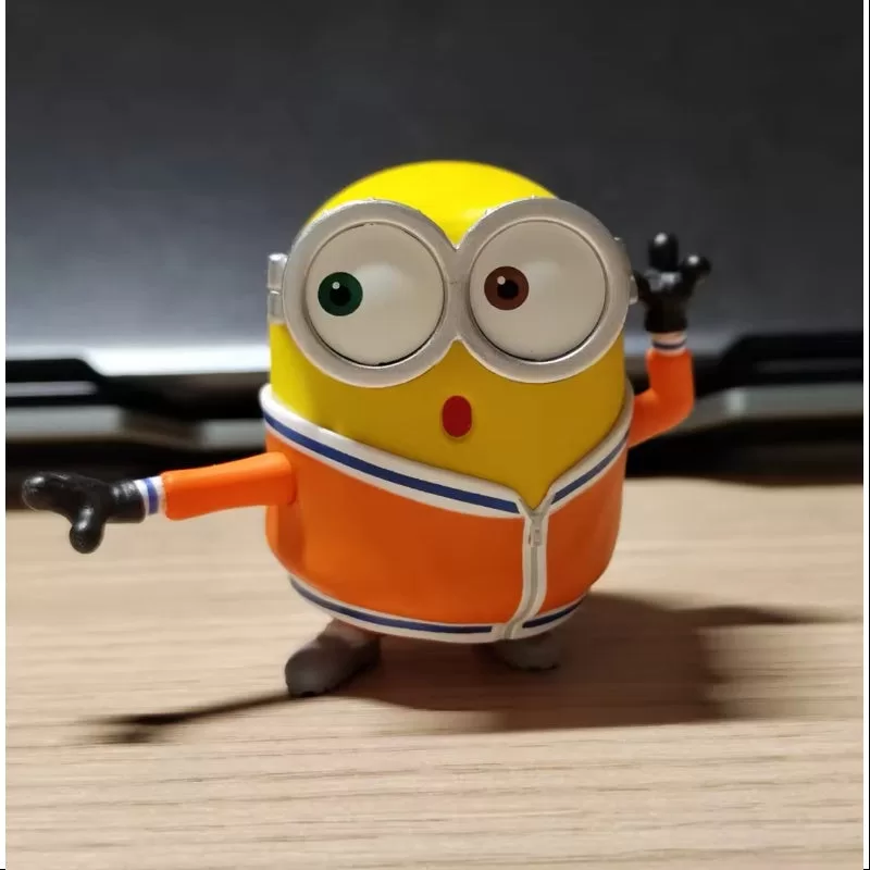 Chándal Bob de la serie Minions 2 de Pop Mart X