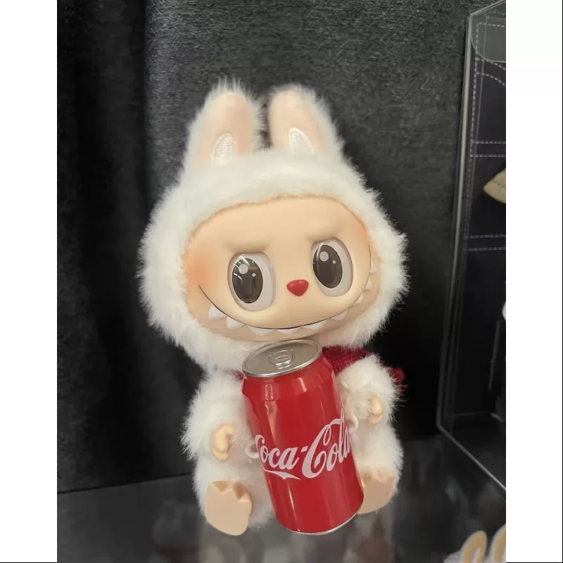 Colgante de cara de vinilo de la serie Coca Cola de Labubu The Monsters Happy Factor