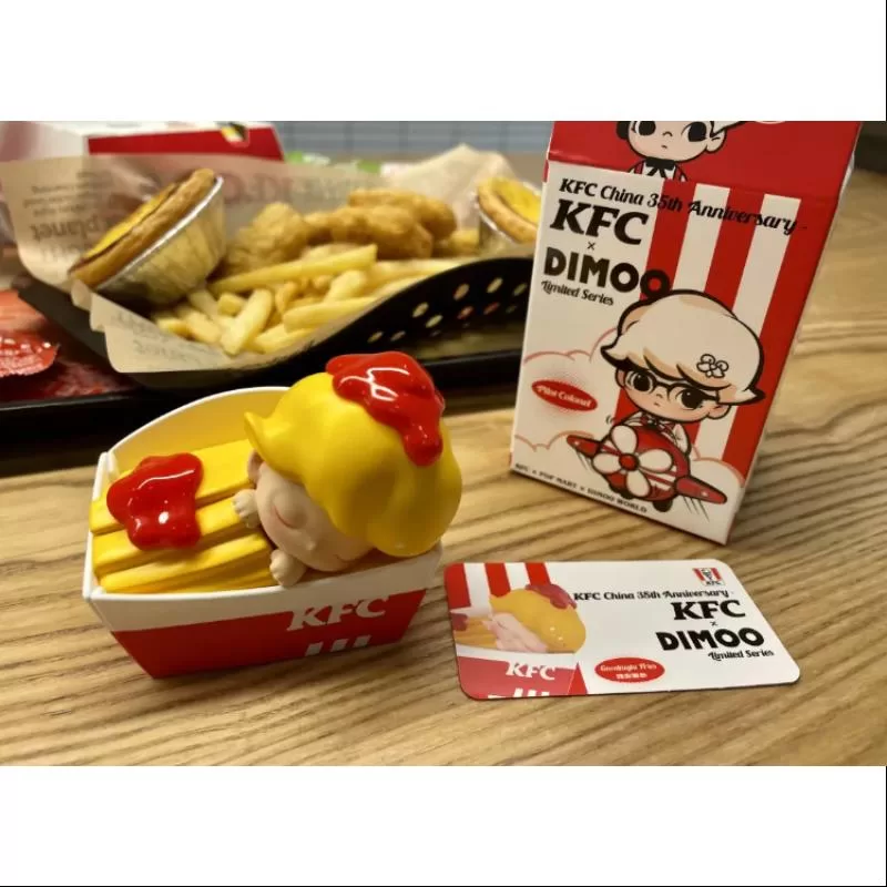 DIMOO Pop Mart DIMOO KFC China 35.º aniversario Serie BUCKET Papas fritas de buenas noches