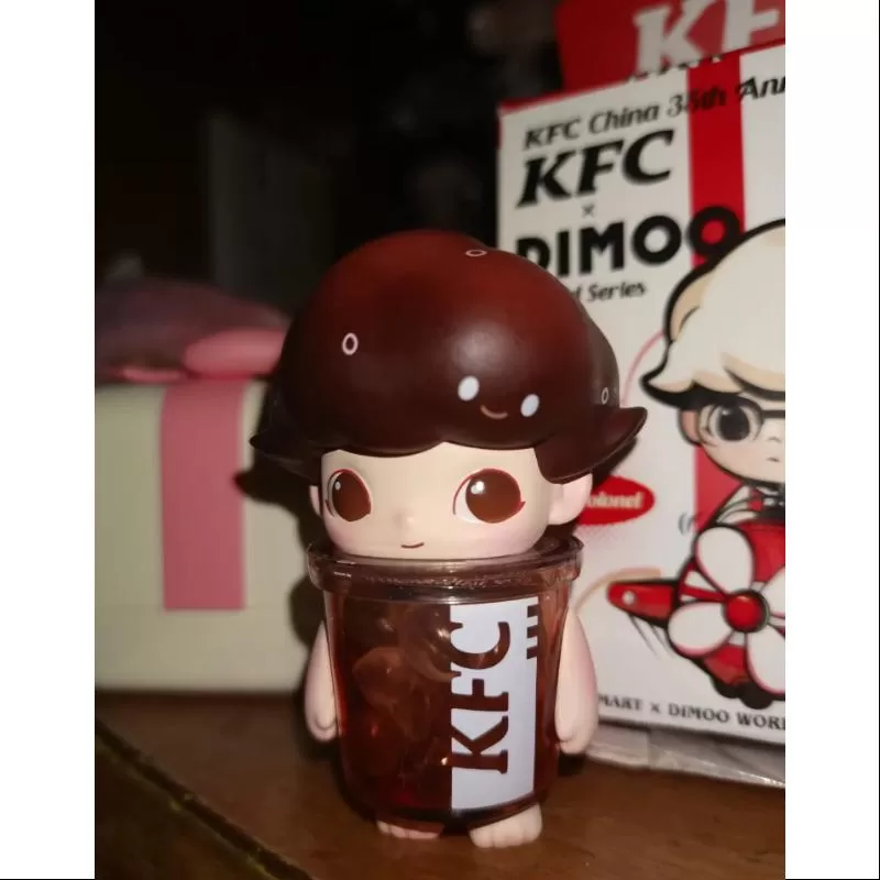 DIMOO Pop Mart DIMOO KFC China 35.º aniversario Serie BUCKET Solo Cola DIMOO Pop Mart DIMOO KFC China 35.º aniversario Serie BUCKET Solo Cola