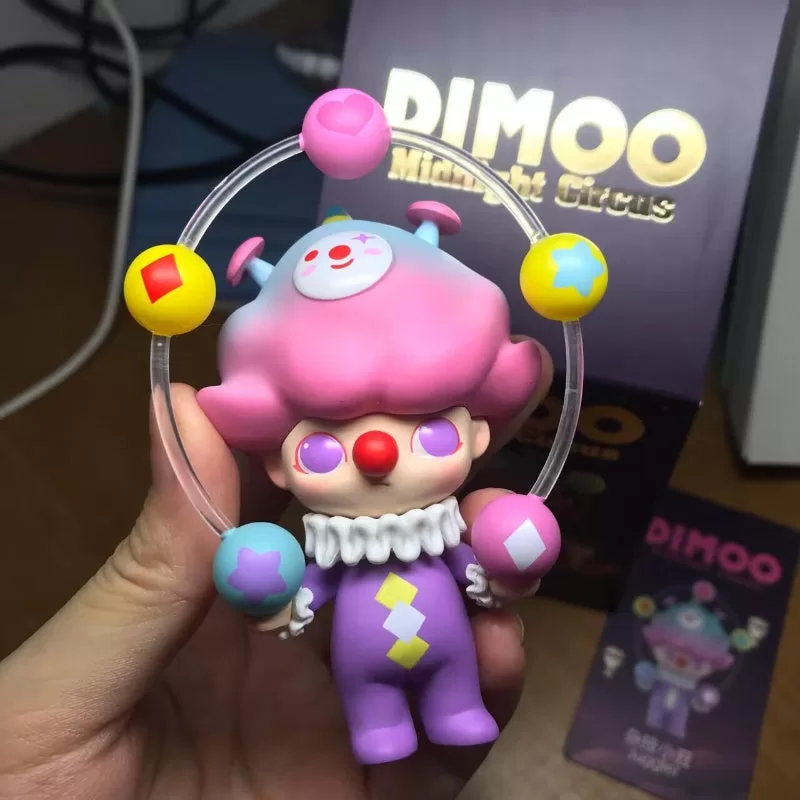 DIMOO Serie Circo de Medianoche Malabarista