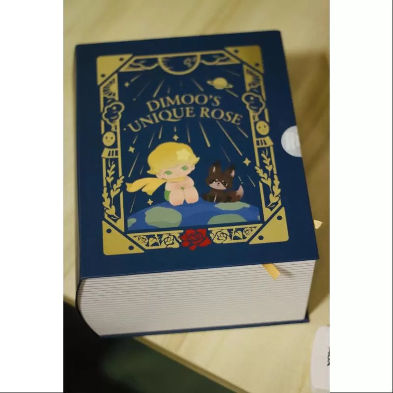 EL MUNDO DE DIMOO DIMOO ESCALANDO TARZÁN PRÍNCIPE X ZORRO 10cm Edición limitada