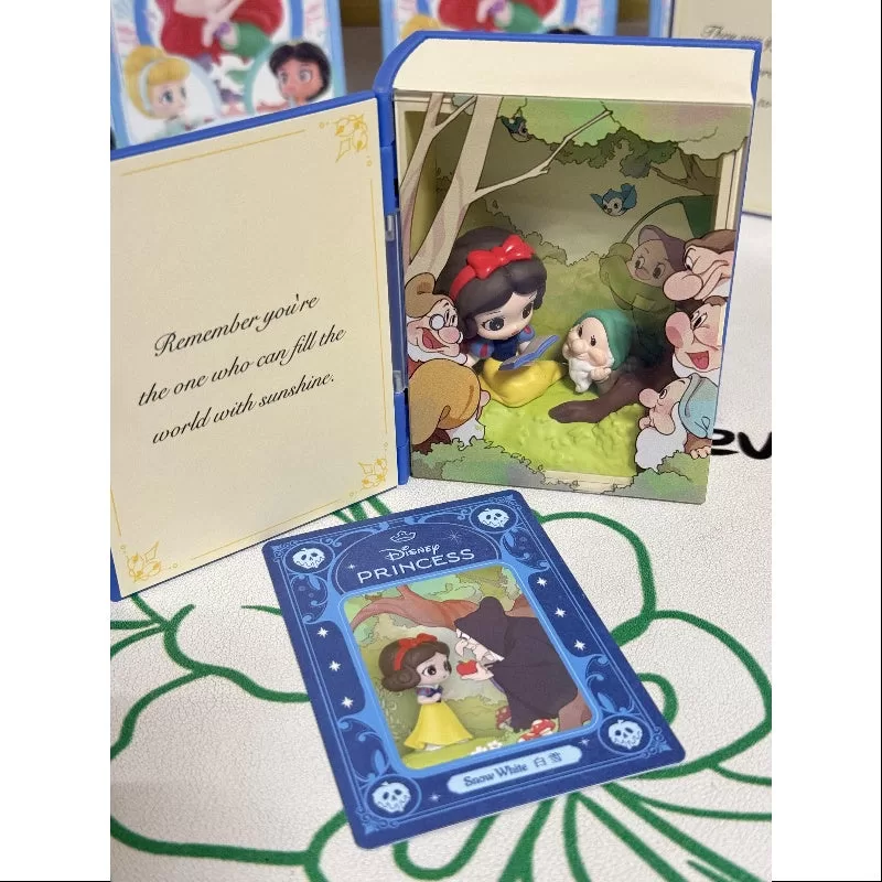 Escenarios secretos de la serie Cuentos de hadas de las princesas Disney de Pop Mart: Blancanieves y los siete enanitos (1/96)