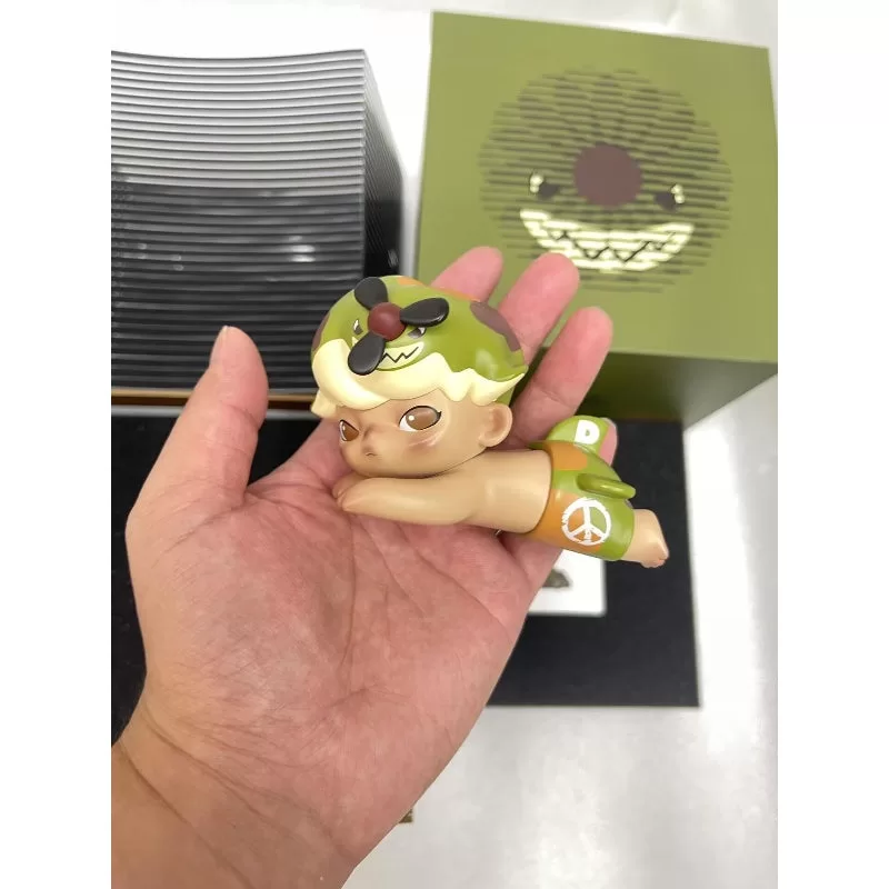 Figura DIMOO Fight For Peace versión limitada Figura DIMOO Fight For Peace versión limitada