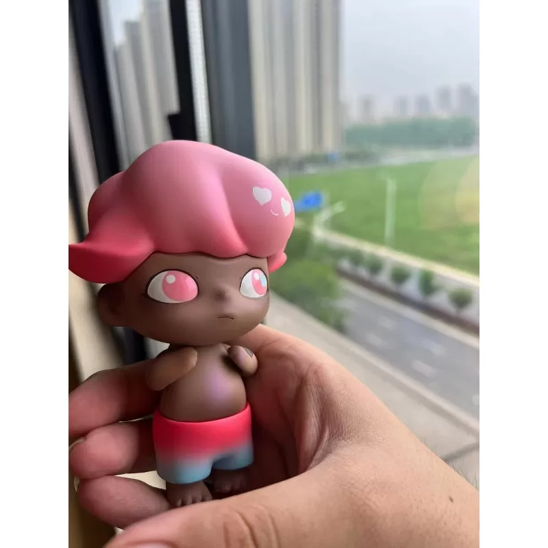 Figura DIMOO de San Valentín, versión negra, edición limitada