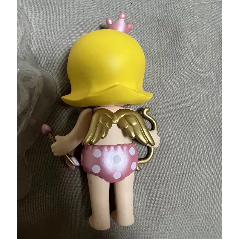 Figura MOLLY Be Your Angel Edición limitada 2018 Figura MOLLY Be Your Angel Edición limitada 2018