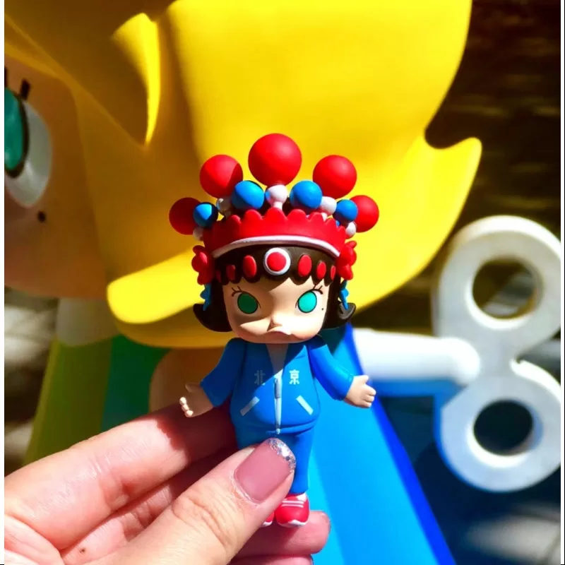 Figura MOLLY de la Semana del Diseño de Beijing 2018, edición limitada