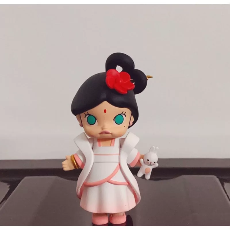 Figura MOLLY de mediados de otoño 2017, edición limitada Figura MOLLY de mediados de otoño 2017, edición limitada