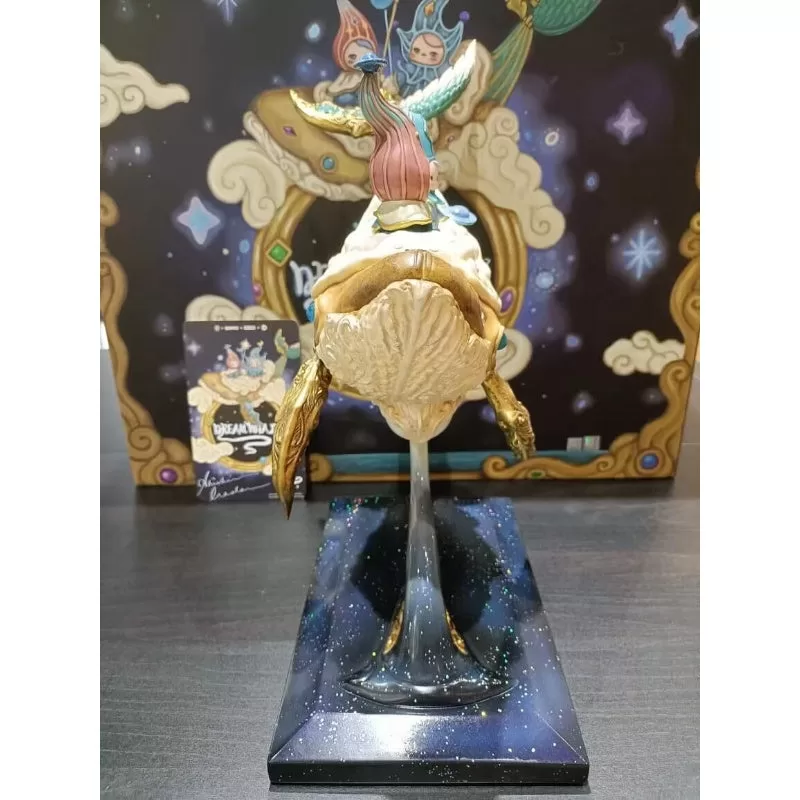 Figura PUCKY Dream Whale Edición limitada Figura PUCKY Dream Whale Edición limitada