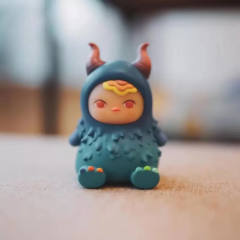 Figura PUCKY Monster Beanie Edición limitada Figura PUCKY Monster Beanie Edición limitada