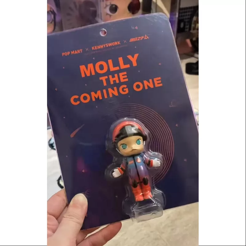 Figura de MOLLY «El que viene» Edición limitada 2018