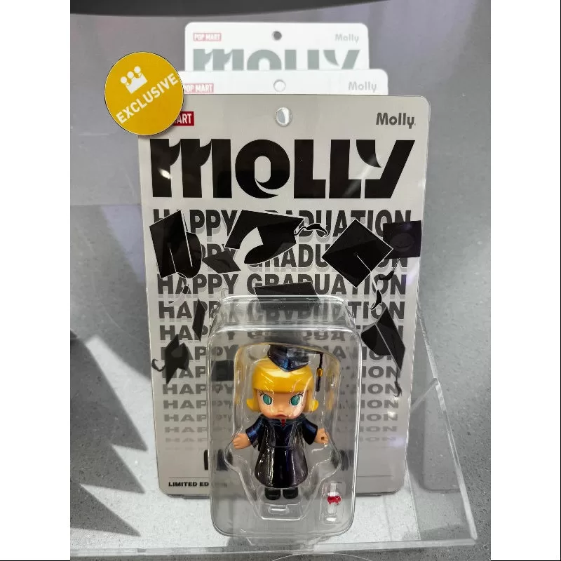 Figura de MOLLY Feliz Graduación 2016 Macao Edición Limitada