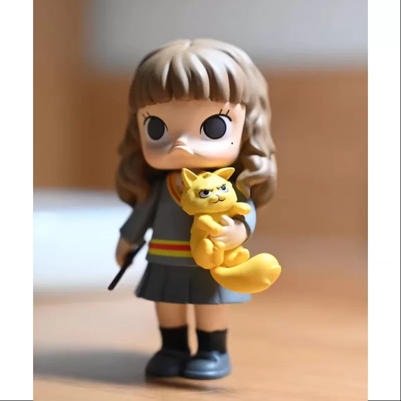 Figura de MOLLY Hermione Edición limitada 2020 Figura de MOLLY Hermione Edición limitada 2020