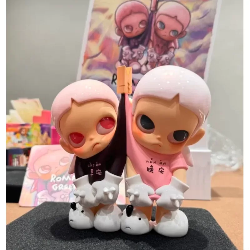 Figura de Zsiga Saludos Románticos Art Toy 2024 Edición Limitada