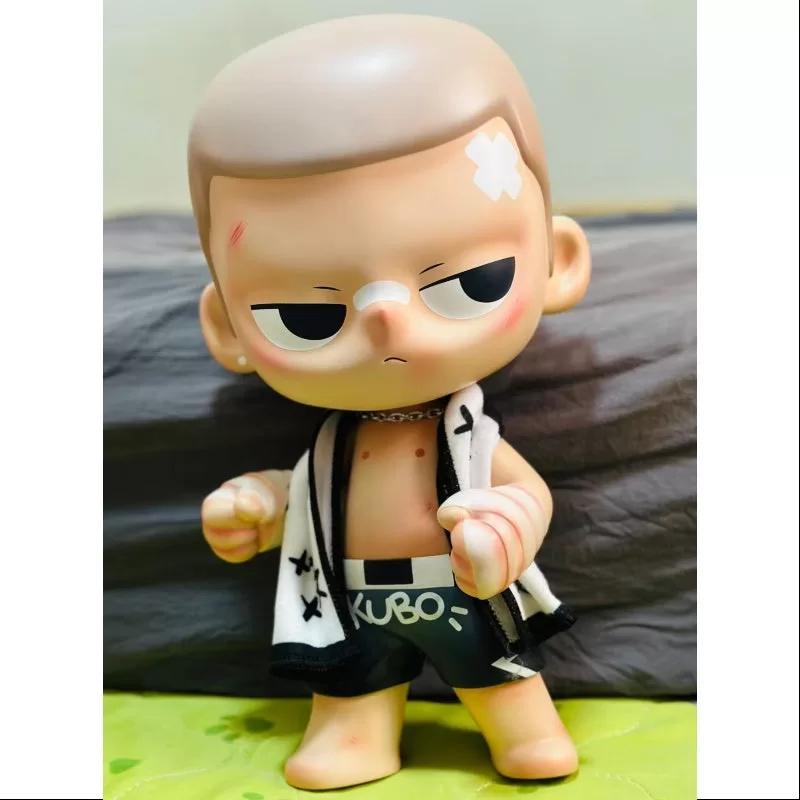 Figura de acción KUBO Sanda Champion Plus (edición limitada de 2022)