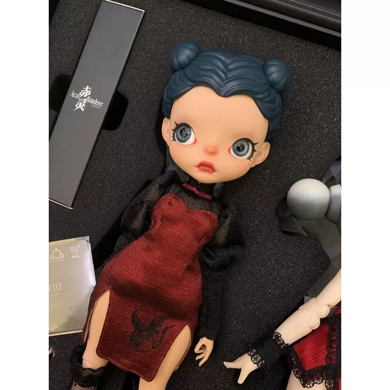 Figura de acción Skullpanda X Jacoosun Aeon Wanderer Figura de acción Skullpanda X Jacoosun Aeon Wanderer