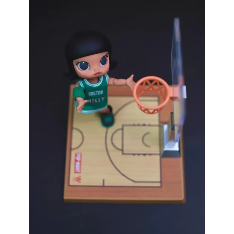 Figura de acción de MOLLY x NBA Boston Celtics Figura de acción de MOLLY x NBA Boston Celtics