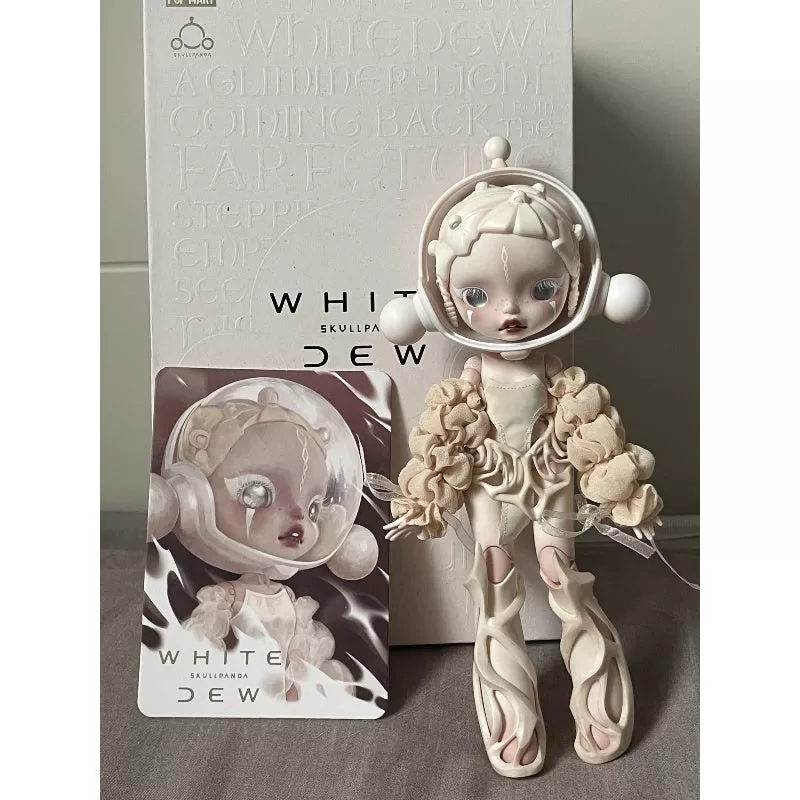 Figura de acción de Skullpanda White Dew