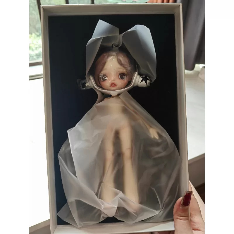 Figura de acción de Skullpanda × Komatsu Nana