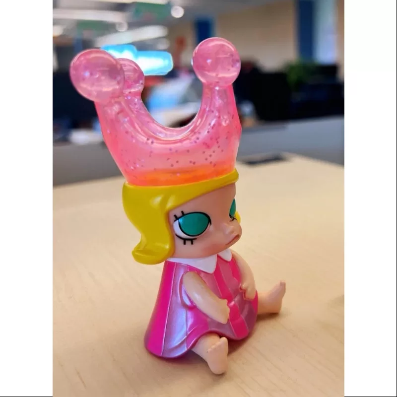 Figura de bebé Molly rosa de Molly, edición limitada 2019