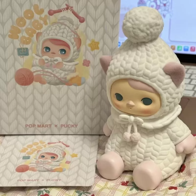 Figura de bebé de lana PUCKY Edición limitada