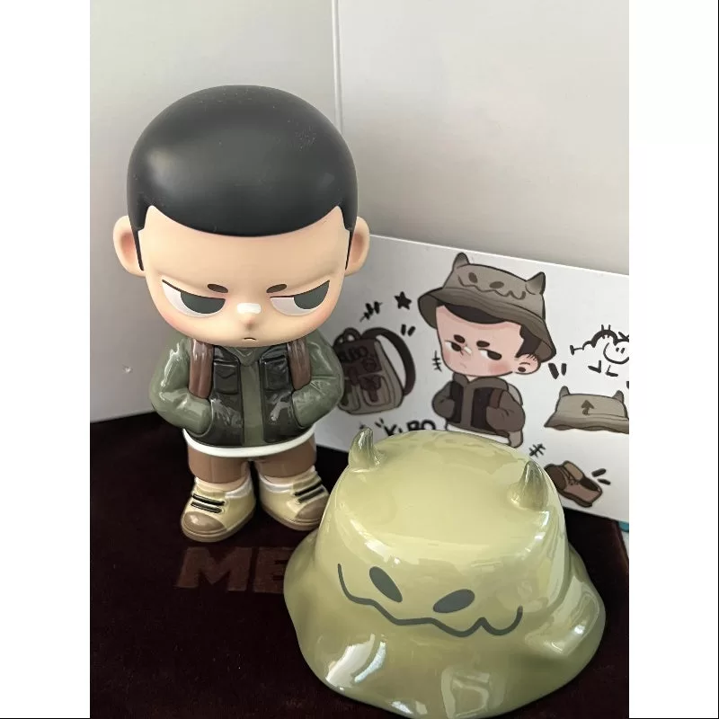 Figura de camping KUBO Art Toy 2023 Edición limitada