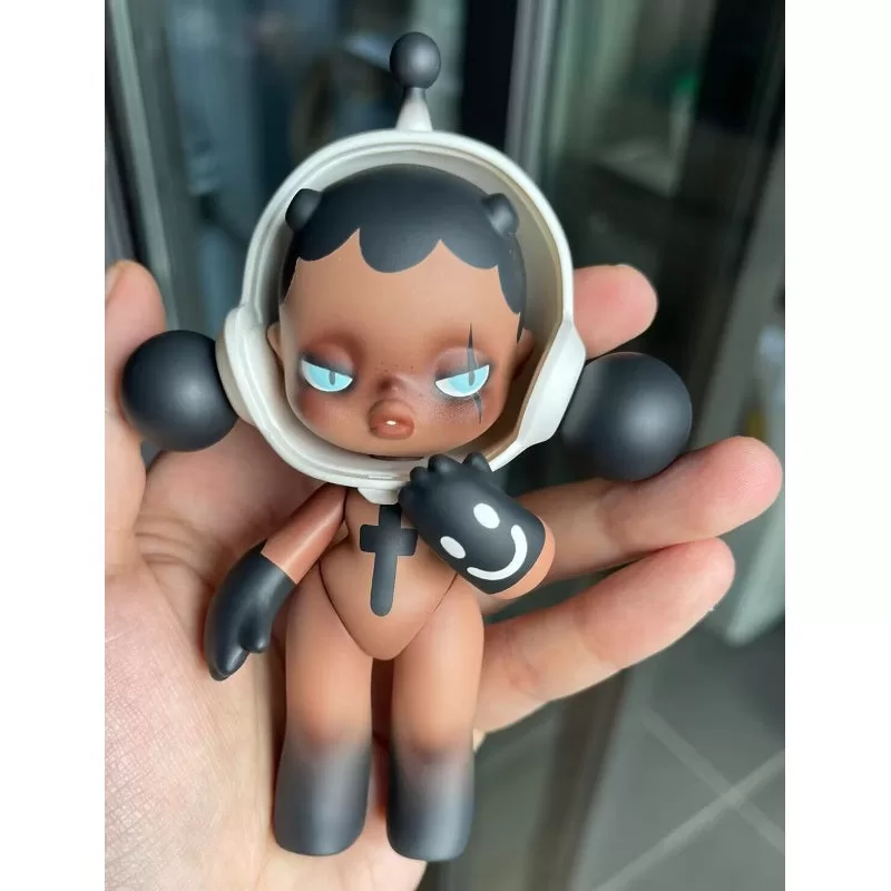 Figura de edición limitada de Skullpanda Baby Devil