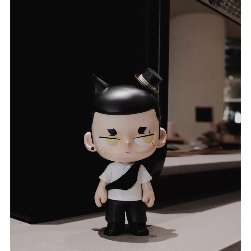 Figura de gato negro KUBO, juguete artístico, edición limitada 2021 Figura de gato negro KUBO, juguete artístico, edición limitada 2021