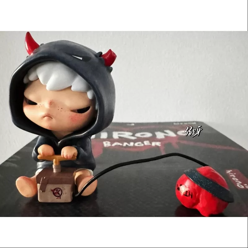 Figura de juguete artístico Hirono Banger 2023 Norteamérica LIMITADA