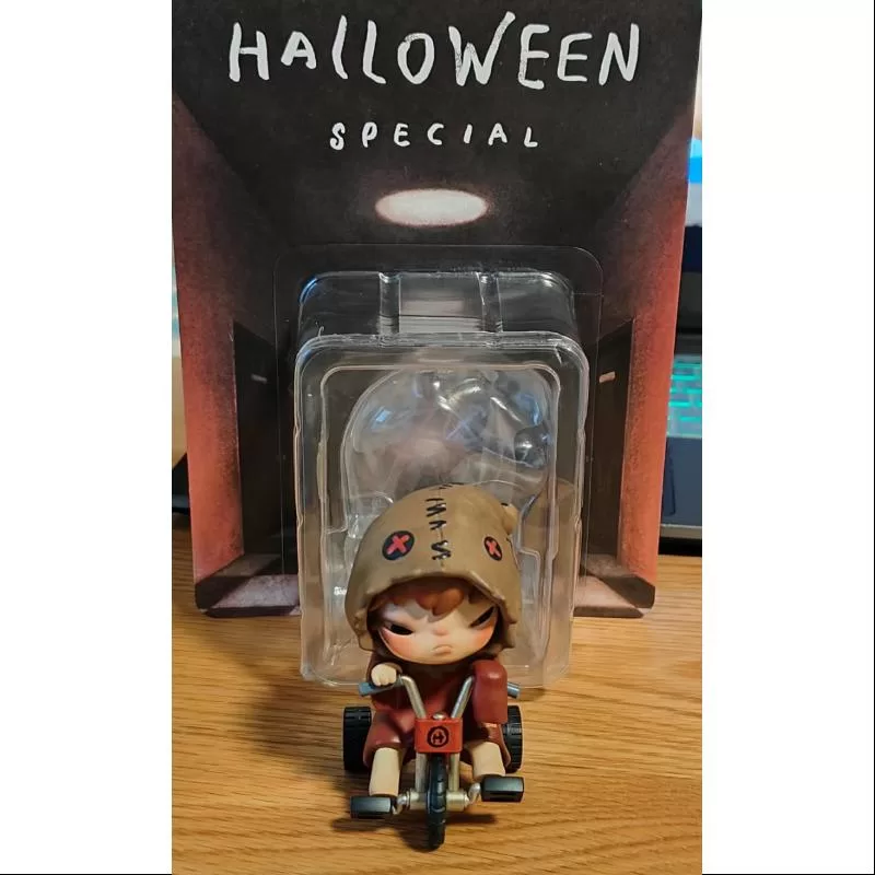 Figura de juguete artístico especial de Halloween de Hirono Edición limitada