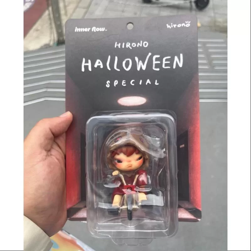 Figura de juguete artístico especial de Halloween de Hirono Edición limitada