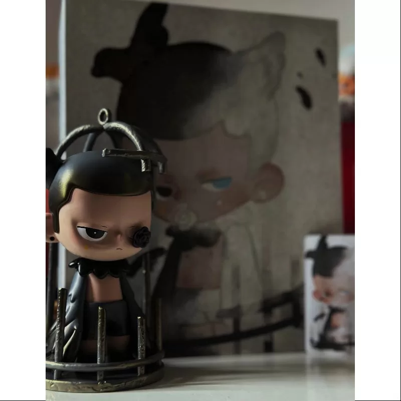 Figura de juguete de arte KUBO Feather Shadow, edición limitada de 2024