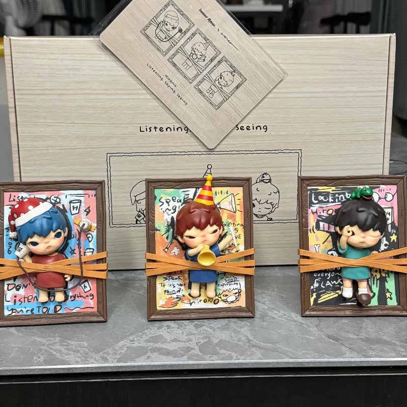 Figura de juguete de arte de Hirono escuchando, diciendo y viendo (edición limitada, 2023)