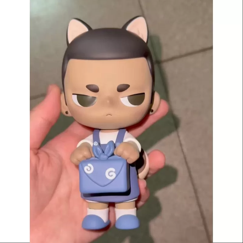 Figura de juguete de arte de KUBO Loyal Puppy Special Version 2024 (edición limitada) Figura de juguete de arte de KUBO Loyal Puppy Special Version 2024 (edición limitada)