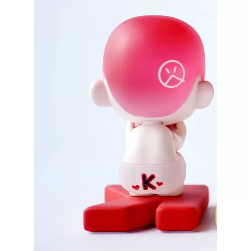 Figura de juguete de arte de paintball emocional KUBO 2023, edición limitada, color rojo Figura de juguete de arte de paintball emocional KUBO 2023, edición limitada, color rojo