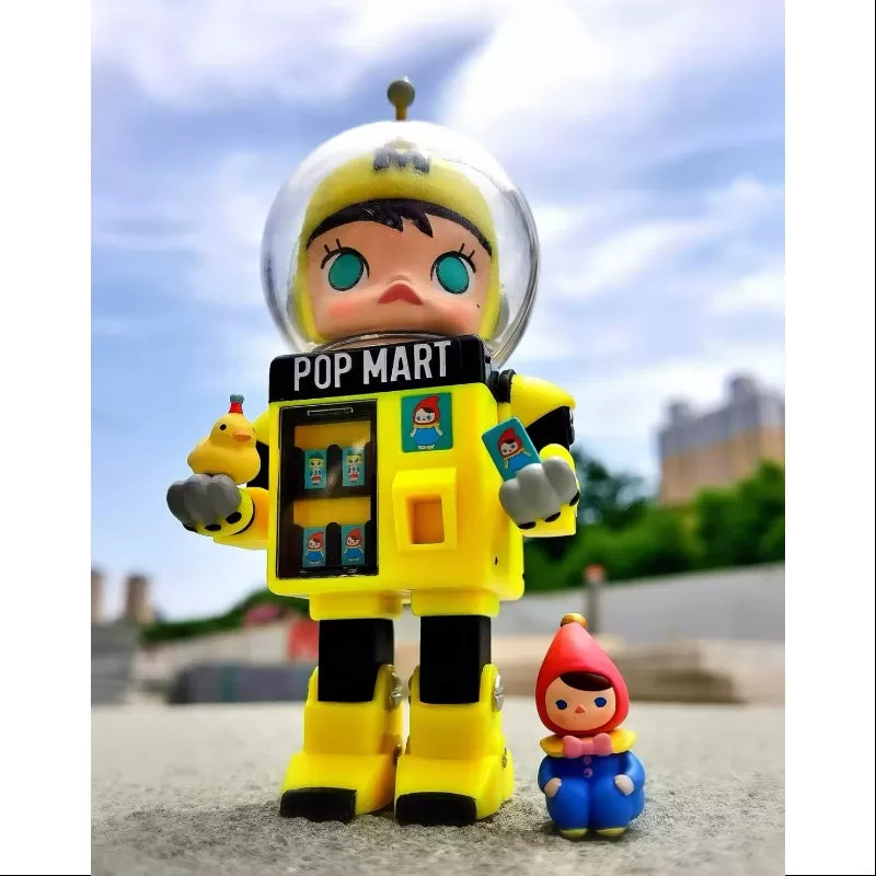 Figura de la tienda de robots MOLLY Edición limitada 2021