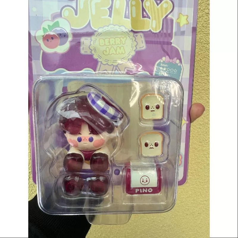 Figura de mermelada de bayas de Pino Jelly 2024 Edición limitada