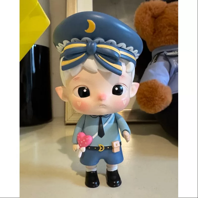 Figura de policía de la Pequeña Luna de Hacipupu (edición limitada 2021) Figura de policía de la Pequeña Luna de Hacipupu (edición limitada 2021)