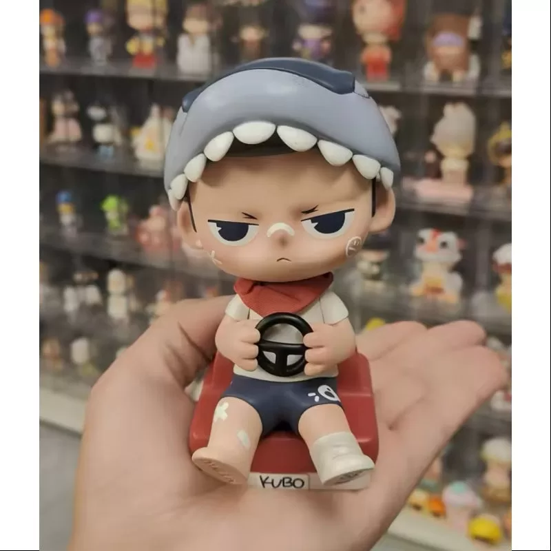 Figura de tiburón corredor KUBO, juguete artístico, edición limitada de 2022