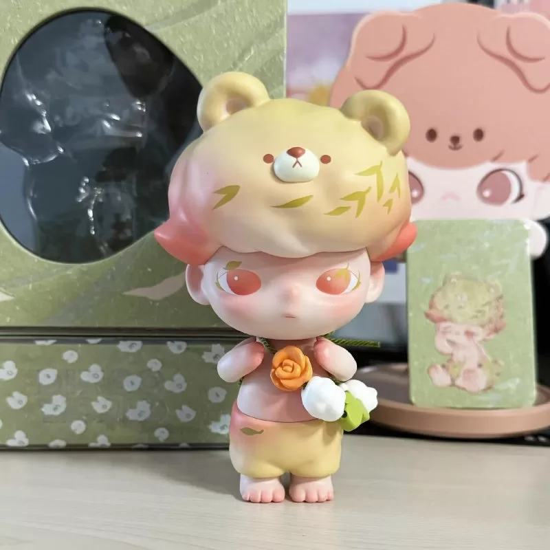 Figura limitada DIMOO Cuatro Estaciones Oso-Sueño Primaveral