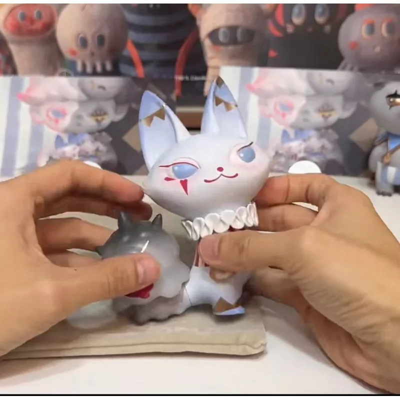 Figura limitada DIMOO Fate Of The Clown – Caramelo Figura limitada DIMOO Fate Of The Clown – Caramelo