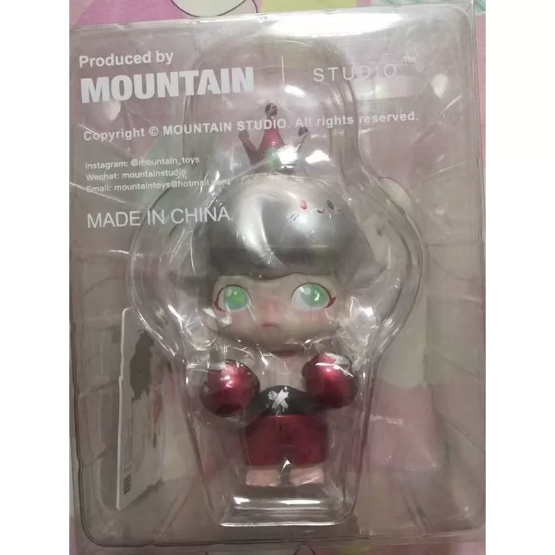 Figura limitada DIMOO Red Boxer