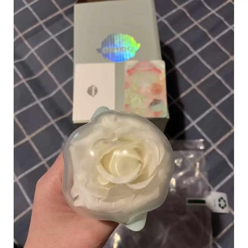 Figura limitada DIMOO White Rose Figura limitada DIMOO White Rose