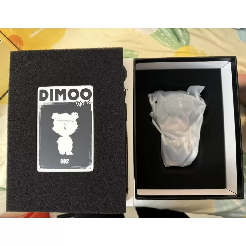 Figura limitada DIMOO x Jean Michel Basquiat 002