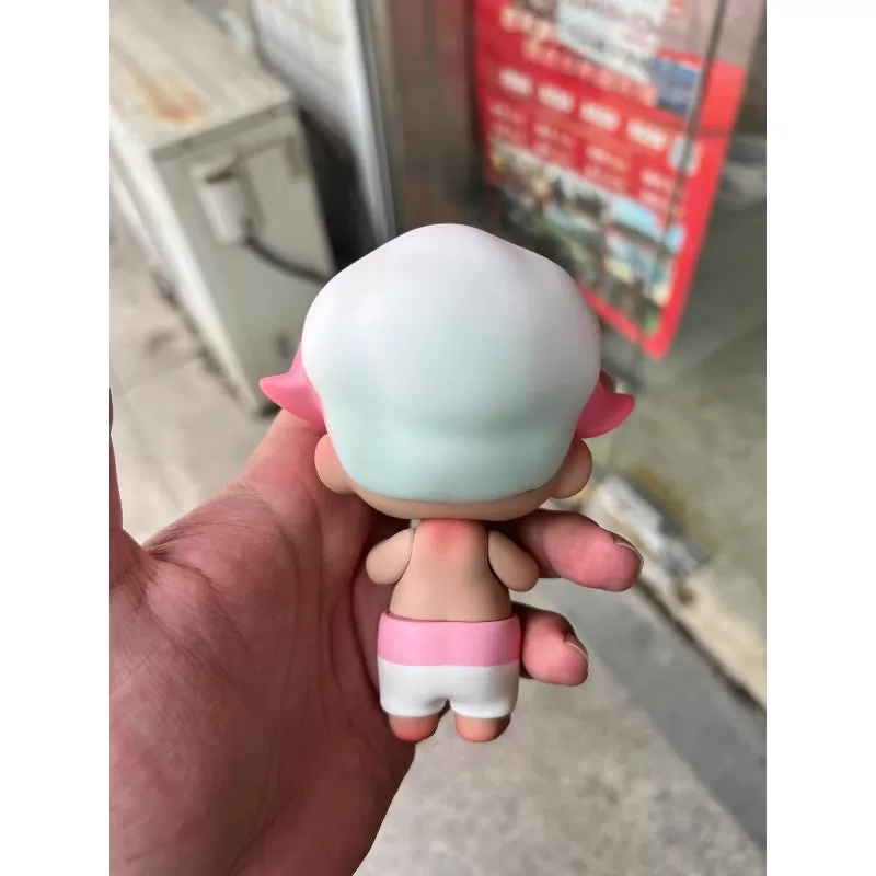 Figura limitada de DIMOO Baby Piggy Figura limitada de DIMOO Baby Piggy