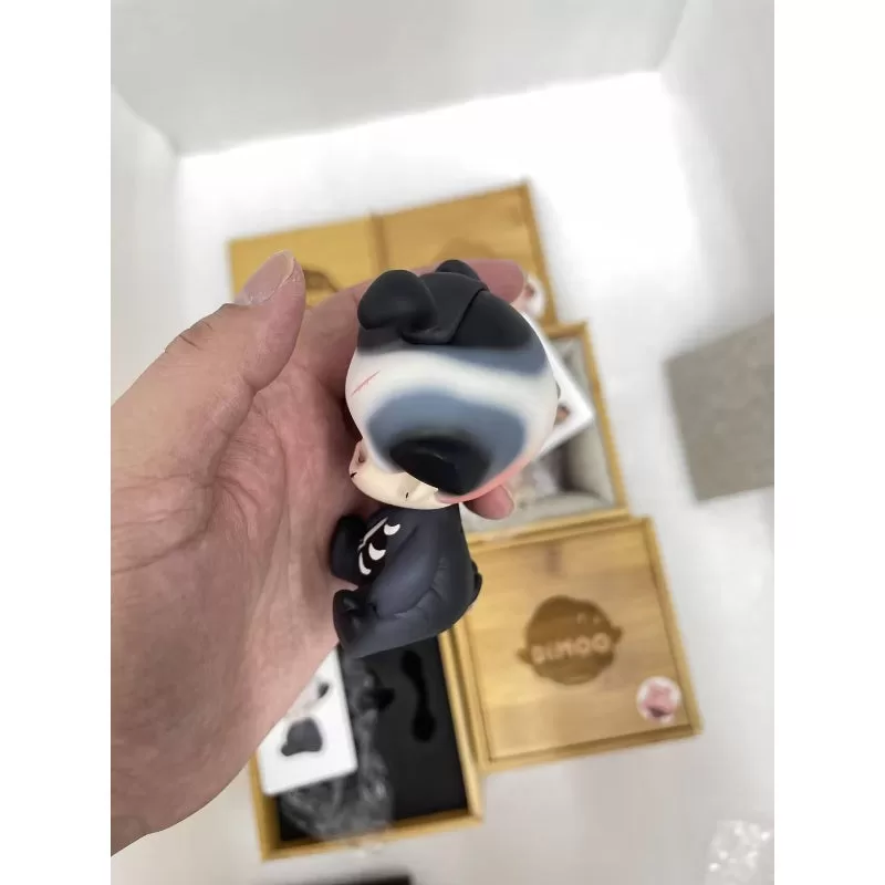 Figura limitada de DIMOO Black Piggy Figura limitada de DIMOO Black Piggy