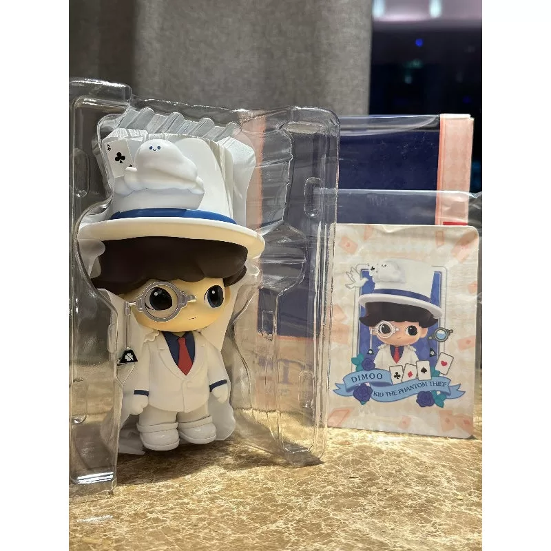 Figura limitada de DIMOO Kid El Ladrón Fantasma