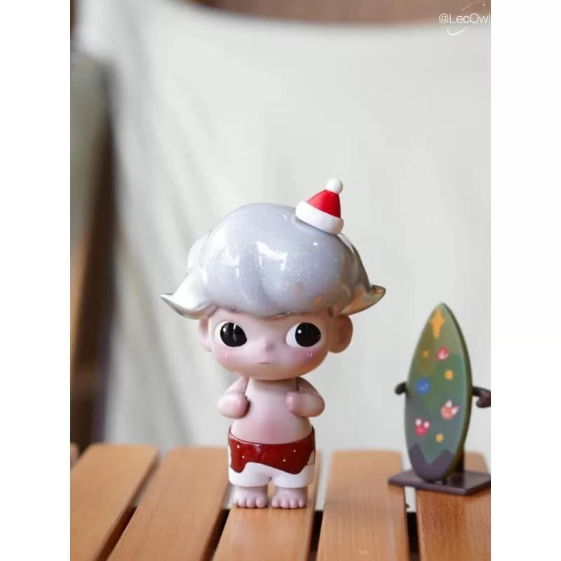 Figura limitada de DIMOO: Navidad en el hemisferio sur Figura limitada de DIMOO: Navidad en el hemisferio sur