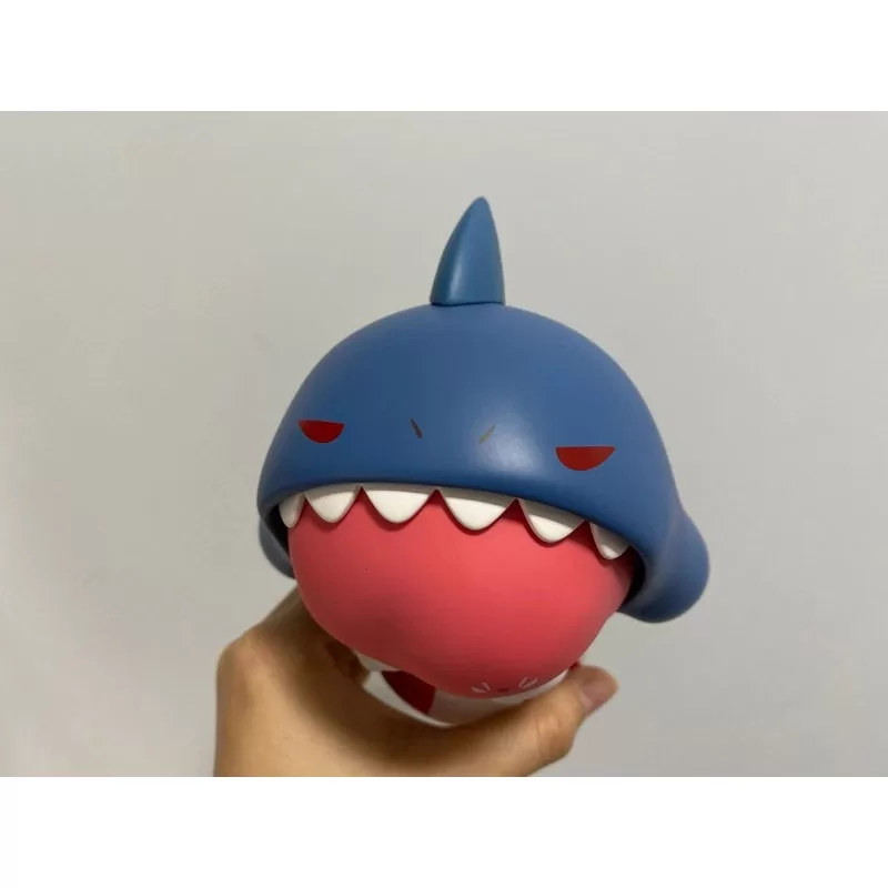 Figura limitada de DIMOO x Crybaby Shark Figura limitada de DIMOO x Crybaby Shark