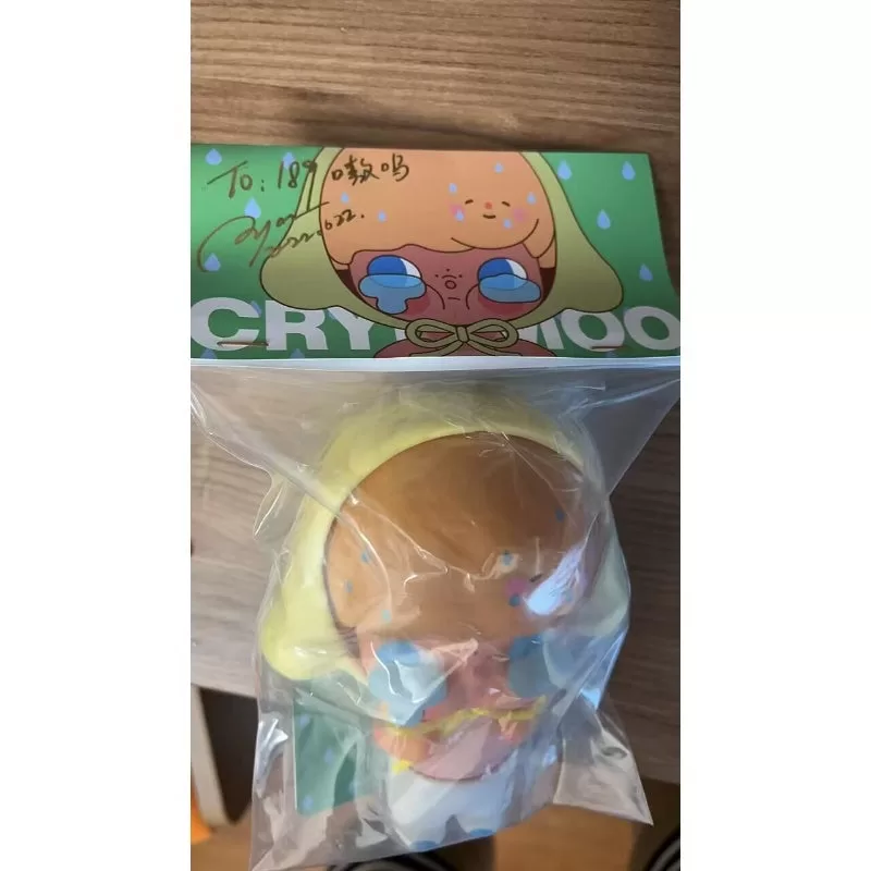 Figura limitada de DIMOO x Crybaby Yellowday